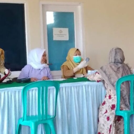 Cek kesehatan gratis desa jambuluwuk (1)