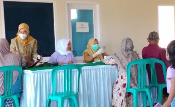 Cek kesehatan gratis desa jambuluwuk (1)
