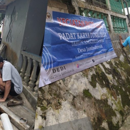 Padat karya tunai desa jambuluwuk 2026